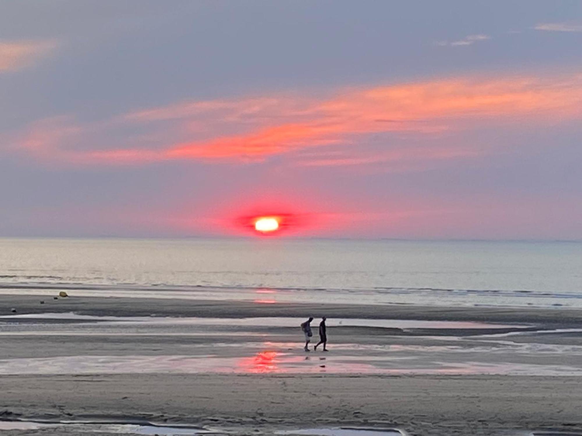 Cote Plage - Magnifique Appartement De Charme A Trouville Sur Mer - Linge - Lit Fait - Parking - Wifi - Classe Par L'Office Du Tourisme Exterior foto